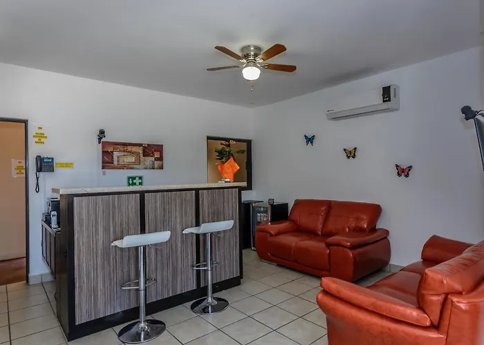 Hotel Cabo Pedegal Special Sleeps 2 Or 3 Or 4 Persons