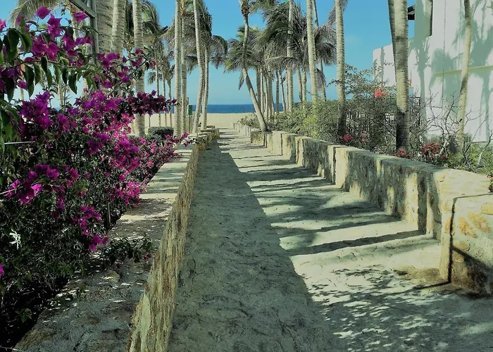 Hotel Cabo Pedegal Special Sleeps 2 Or 3 Or 4 Persons *